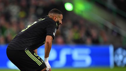 Karim Benzema s'est blessé lors du match de Ligue des champions entre le Real Madrid et le&nbsp;Celtic Glasgow, le 6 septembre (ANDY BUCHANAN / AFP)