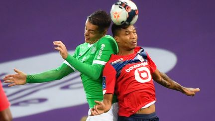 Lille bute sur Saint-Etienne pour le moment. (DENIS CHARLET / AFP)