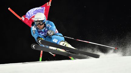 Le skieur norvégien, Kjetil Jansrud. (GIUSEPPE CACACE / AFP)