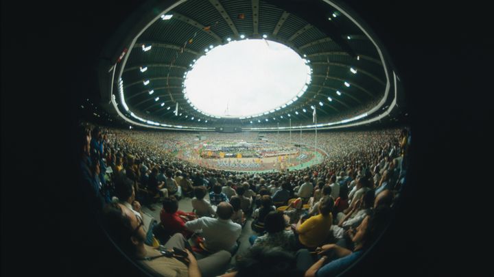 Le stade olympique de Montr&eacute;al (Canada) lors de l'ouverture des Jeux olympiques, le 17 juillet 1976. (TOM DUFFY / GETTY IMAGES EUROPE)