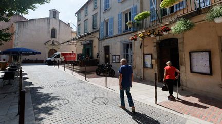 Dans la commune de Signes dans le Var le lendemain de la mort du maire de commune&nbsp;Jean-Mathieu Michel, le 6 août 2019 (photo d'illustration).&nbsp; (DOMINIQUE LERICHE / MAXPPP)