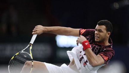 Tsonga au filet (MIGUEL MEDINA / AFP)