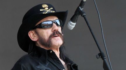 Lemmy Kilmister de Motörhead sur scène à Hyde Park (Londres) en Juillet 2014.
 (KM1/ZOB/WENN.COM/SIPA)