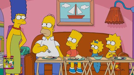 The Simpsons : Marge, Homer, Bart, Maggie et Lisa ont battu un record de longévité pour une série télé américaine.
 (Fox /Getty Images)