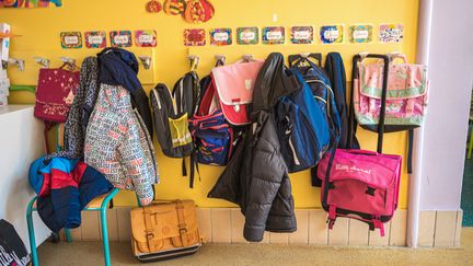 Le harcèlement scolaire toucherait près de 6% des élèves en France, selon un rapport du Sénat datant de septembre 2021. (STEPHANE FERRER / HANS LUCAS / AFP)