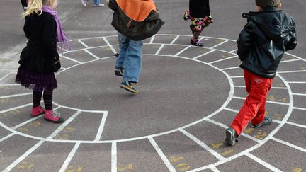  (L'école maternelle fonctionne bien pour la majorité des personnes sondées © MaxPPP)