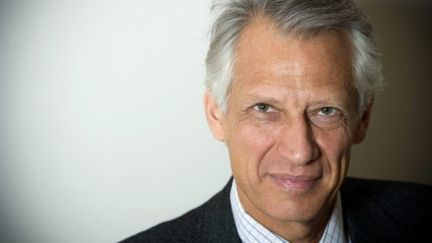 Dans l'enquête Ipsos, Dominique de Villepin apparaît comme le premier ministre de droite préféré des Français. (AFP)