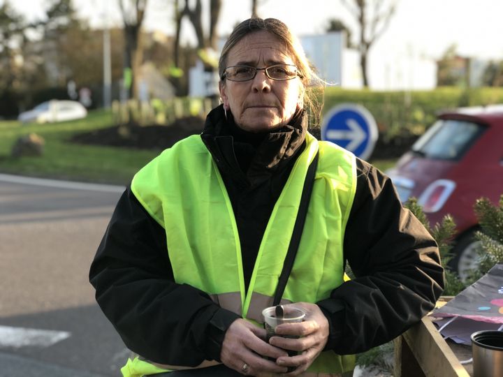 Valérie, "gilet jaune" d'Eure-et-Loir, le 14 décembre 2018 près de Dreux. (MATTHIEU MONDOLONI / RADIOFRANCE)