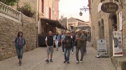 Vacances de la Toussaint : Carcassonne prolonge sa saison touristique (FRANCE 2)