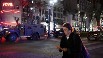 La police encadre le quartier de Bourbon Street à La Nouvelle-Orléans après l'attaque à la voiture-bélier du Nouvel An 2025. (ANDREW CABALLERO-REYNOLDS / AFP)