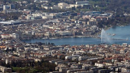 Illustration : la ville de Genève vue du ciel, Suisse. (PASCAL DELOCHE)