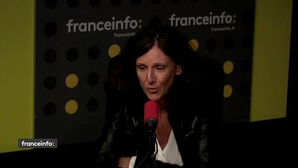 La&nbsp;députée LREM&nbsp;Elise Fajgeles dans le studio de franceinfo, le 23 avril 2018. (FRANCEINFO / RADIOFRANCE)