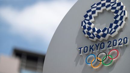 Les Jeux olympiques de Tokyo, reportés d'un an, débuteront le 23 juillet 2021. (CHARLY TRIBALLEAU / AFP)