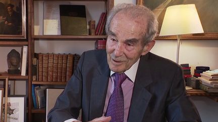 "La réponse n’est jamais dans la peine de mort" : Robert Badinter, figure de l’abolition