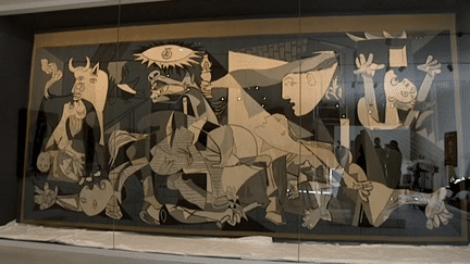 L'un des troix emplaires de "Guernica" en laine tissée réalisés par Jacqueline de la Baume Durrbach désormais visible en permanence dans le nouveau musée Unterlinden de Colmar
 (Culturebox / Capture d&#039;écran)