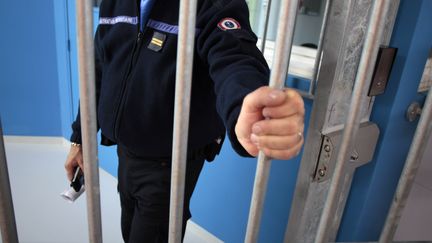 Le centre pénitentiaire d'Alençon-Condé sur Sarthe, le 30 avril 2013. (photo d'illustration)&nbsp; (CHARLY TRIBALLEAU / AFP)