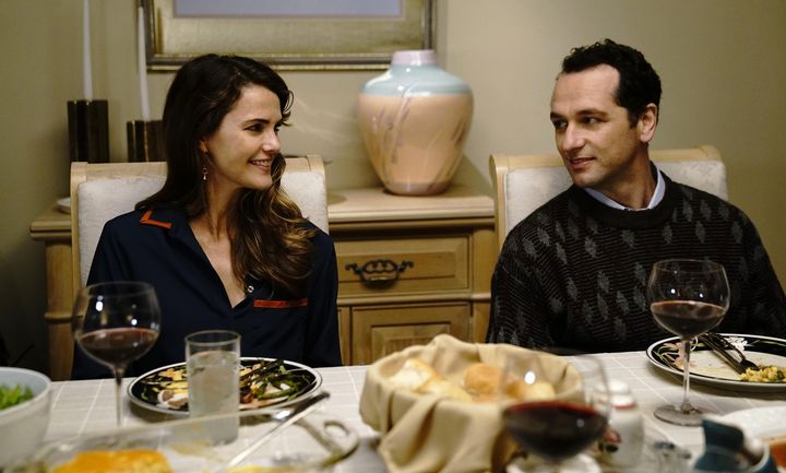 Elizabeth (Keri Russell) et Philip (Matthew Rhys) Jennings, un couple d'Américains presque ordinaires. (FX)