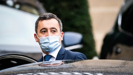 Gérald Darmanin à la sortie du conseil des ministres au Palais de l'Elysee, le 6 janvier 2021, à Paris. (XOSE BOUZAS / HANS LUCAS / AFP)