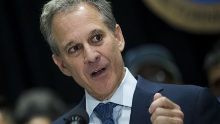 Eric Schneiderman, procureur général de l'Etat de New York, le 6 septembre 2017, lors d'une conférence de presse. (DREW ANGERER / GETTY IMAGES NORTH AMERICA)