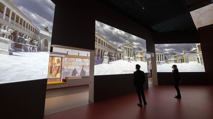 Vue de l’exposition Pompéi dont la scénographie est signée Sylvain Roca. (Rmn-Grand Palais / Photo Didier Plowy)