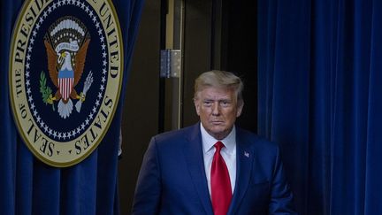 Le président américain Donald Trump en conférence de presse le 8 décembre pour évoquer l'opération "Warp Speed". (TASOS KATOPODIS / GETTY IMAGES NORTH AMERICA)