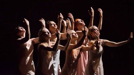 &nbsp; (Le chorégraphe a présenté dans la cour du Palais des Papes, une pièce qui mêle danse et théâtre, sur un texte original de Laurent Mauvignier © Maxppp)