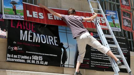 Festival d'Avignon 2014 : la campagne d'affichage du off bat son plein
 (PHOTOPQR/LE DAUPHINE/ ROUX PATRICK)