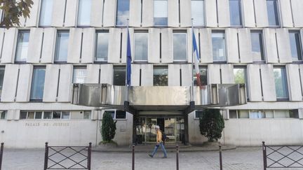 La façade du tribunal de Lille, le 6 août 2024. (ANTOINE BOUREAU / HANS LUCAS / AFP)