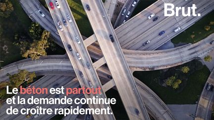 Si l'industrie du béton était un pays, il serait le troisième émetteur de CO2 au monde. Pourtant, la plupart des constructions nécessitent son emploi. (BRUT)