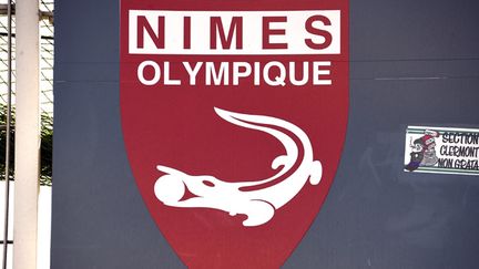 L'écusson du Nîmes Olympique (PASCAL GUYOT / AFP)