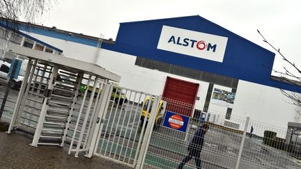 Le PDG d'Alstom Henri Poupart-Lafarge estime que le site de Valenciennes peut être confiant pour l'avenir.&nbsp; (THOMAS LO PRESTI / MAXPPP)