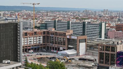 Le quartier de La Part-Dieu à Lyon (Auvergne-Rhône-Alpes). (PHILIPPE DESMAZES / AFP)