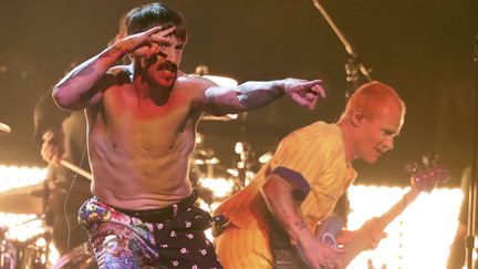 Anthony Kiedis et Flea des Red Hot Chili Peppers aux Grammys le 10 fevrier 2019.
 (Matt Sayles/AP/SIPA)