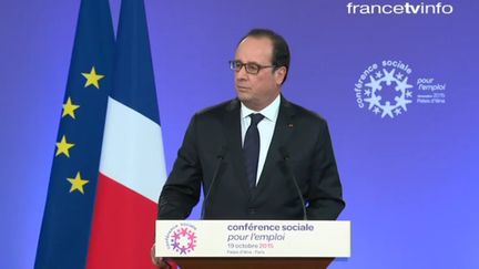 Fran&ccedil;ois Hollande, lors de la conf&eacute;rence sociale &agrave; Paris, le 19 octobre 2015. (FRANCETV INFO)