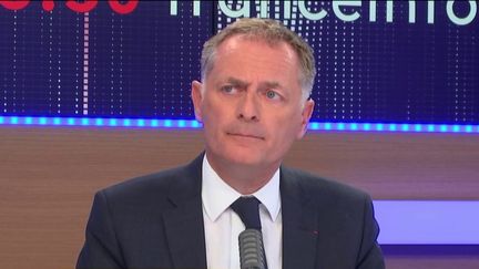 Philippe&nbsp;Juvin, chef du service des urgences de l’hôpital Georges-Pompidou à Paris et maire LR de La Garenne-Colombe, était l'invité de&nbsp;franceinfo&nbsp;lundi 25 mai 2020.&nbsp; (FRANCEINFO / RADIO FRANCE)