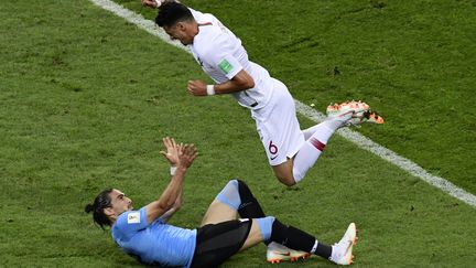 Le Portugais&nbsp;Jose Fonte&nbsp;face à l'Uruguay le 30 juin 2018 à Sotchi (Russie). (PIERRE-PHILIPPE MARCOU / AFP)