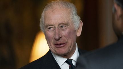 Le roi Charles III lors d'une réception pour célébrer les communautés britanniques d'Asie du Sud, au palais de Holyroodà Edimbourg (Ecosse), le 3 octobre 2022. (KIRSTY O'CONNOR / AFP)