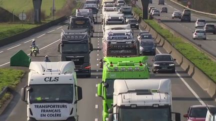 Hausse des prix des carburants : le gouvernement annonce un coup de pouce à la pompe (France 3)