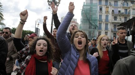 Manifestation d'étudiants à Alger contre la candidature&nbsp;du president Abdelaziz Bouteflika, le 26 février 2019. (ADEL SHEREI/WOSTOK PRESS / MAXPPP)