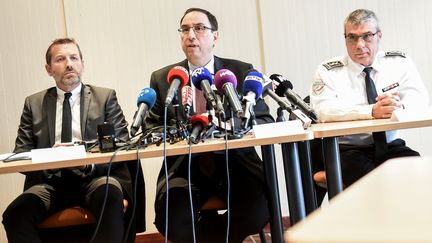 Thierry Pocquet du Haut-Jussé donne une conférence de presse au tribunal de grande instance de Lille (Nord), le 30 avril 2018.&nbsp; (PHILIPPE HUGUEN / AFP)