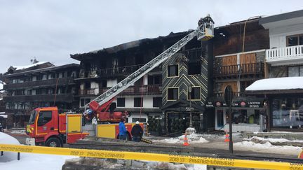 Les fonctionnaires ont très vite repéré le jeune homme recherché dans le cadre de l'incendie mais aussi pour une peine non exécutée.&nbsp; (FANNY HARDY / AFP)