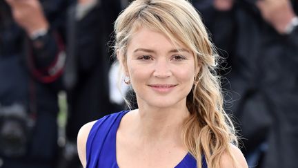 L'actrice Virginie Efira donne la réplique à Adèle Exarchopoulos et Gaspard Ulliel dans le film Sybil, réalisé par Justine Triet. Elle y joue une ancienne romancière devenue psychanalyste. Sa nouvelle patiente, Margot, va devenir une source d'inspiration. Le film est en lice pour la Palme d'or.&nbsp; (MUSTAFA YALCIN / ANADOLU AGENCY)