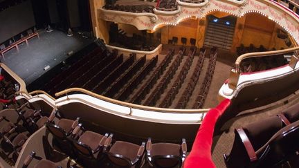 Le spectacle est dans la salle... mais pas au balcon ! 
 (LOIC VENANCE / AFP)