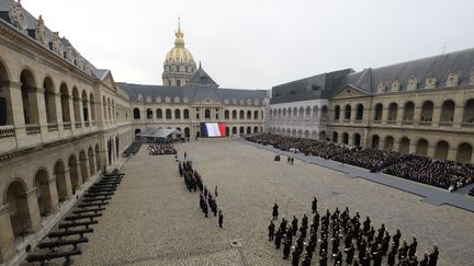 Attentats à Paris : l'hommage de la nation aux 130 victimes