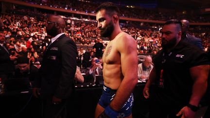 Le combattant de MMA français Benoit Saint-Denis en novembre 2023. (SARAH STIER / GETTY IMAGES NORTH AMERICA / AFP)