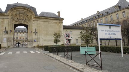 L'hôpital du Kremlin-Bicêtre (Val-de-Marne). Photo d'illustration. (STEPHANE DE SAKUTIN / AFP)