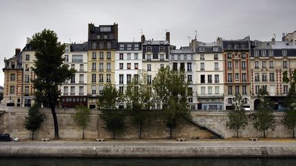 Immeubles de Paris en bord de Seine (VANILLASTRING / E+  / GETTY IMAGES)