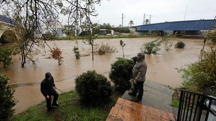 Le fleuve côtier La Brague (Alpes-Maritimes) est sorti de son lit, le 23 novembre 2019.&nbsp; (MAXPPP)