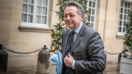 Le secrétaire d'Etat chargé des Sports, Thierry Braillard, à Matignon, à Paris, le 31 mars 2016. (CITIZENSIDE / YANN KORBI / AFP)