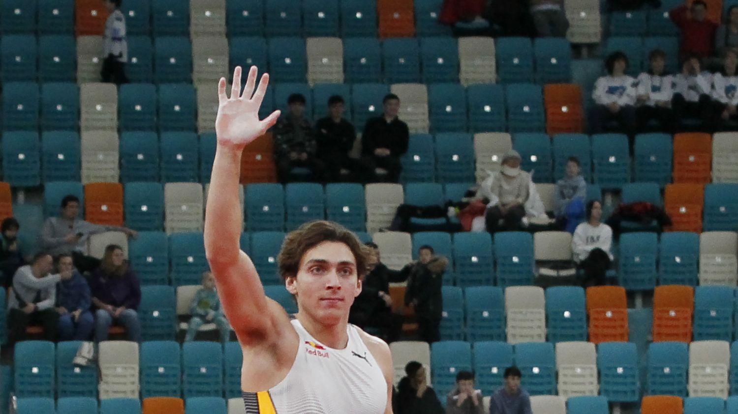 “6.24 m, it’s within my ropes”, dares Armand Duplantis before the All Star Perche in Clermont-Ferrand